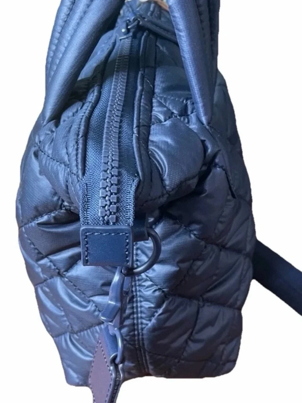 NWT QUINCE TRANSIT QUILTED CROSSBODY 2 WAY TOTE NAVY 10”Lx10”Hx5.5”W POCKETS